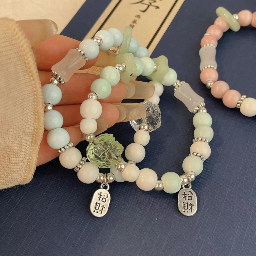 Modern Pink Chinese Ceramic Bead Bracelet With Lion Head For Travel Souvenirs