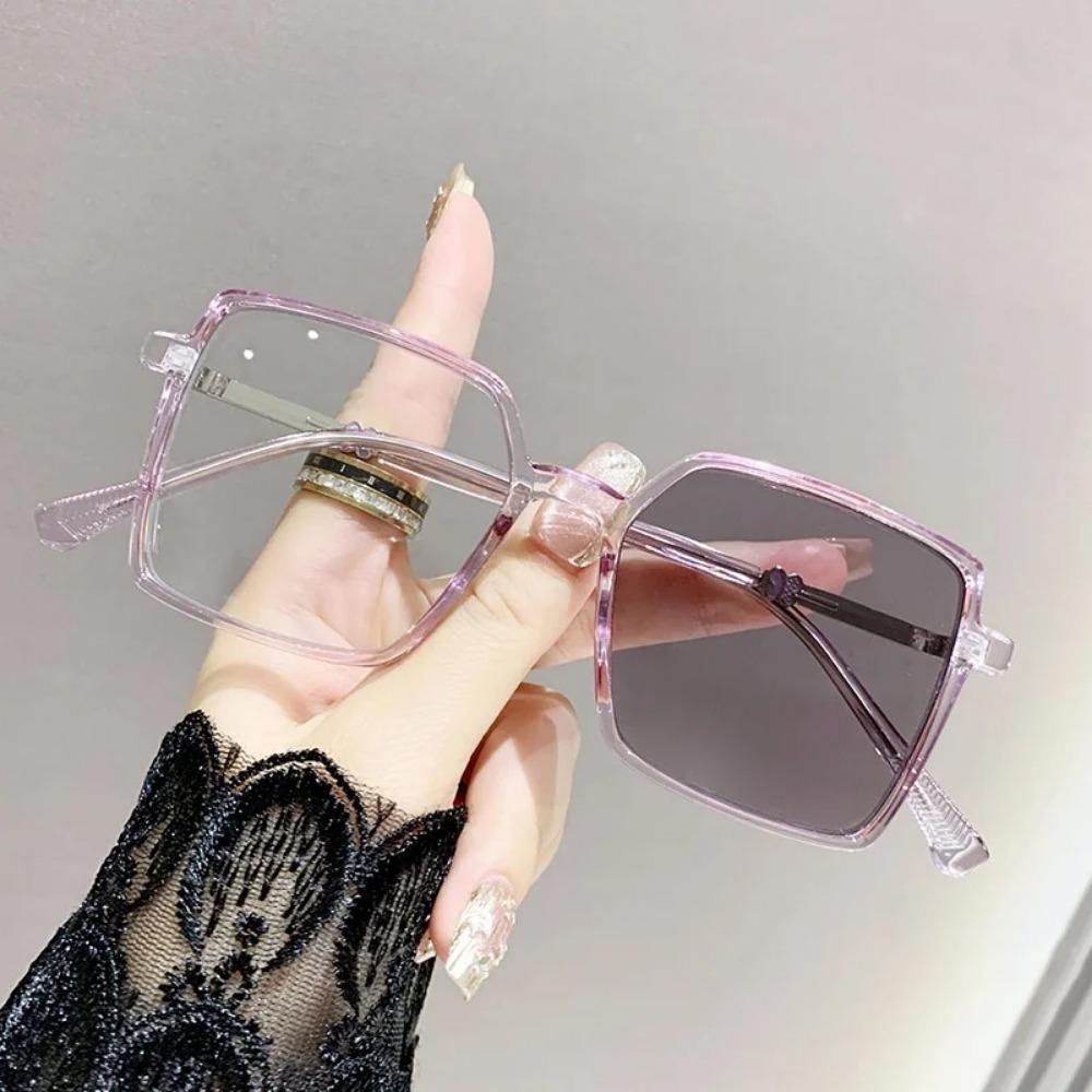Women's Luxury Photochromic Myopia Glasses Trendy New Square Butterfly Eyeglasses Elegant Near Sight Eyewear for Ladies Men