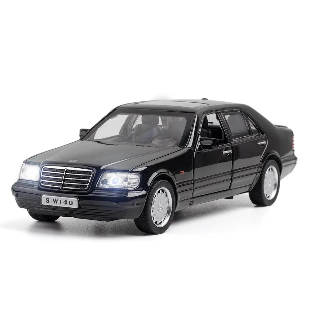 1/32 Benz S-W140 Model Jucărie Mașină Turnată sub Presiune din Aliaj Caroserie Metalică Șasiu din Plastic Anvelope de Cauciuc cu 4 Uși care se Deschid Funcție de Tragere înapoi Copii A88