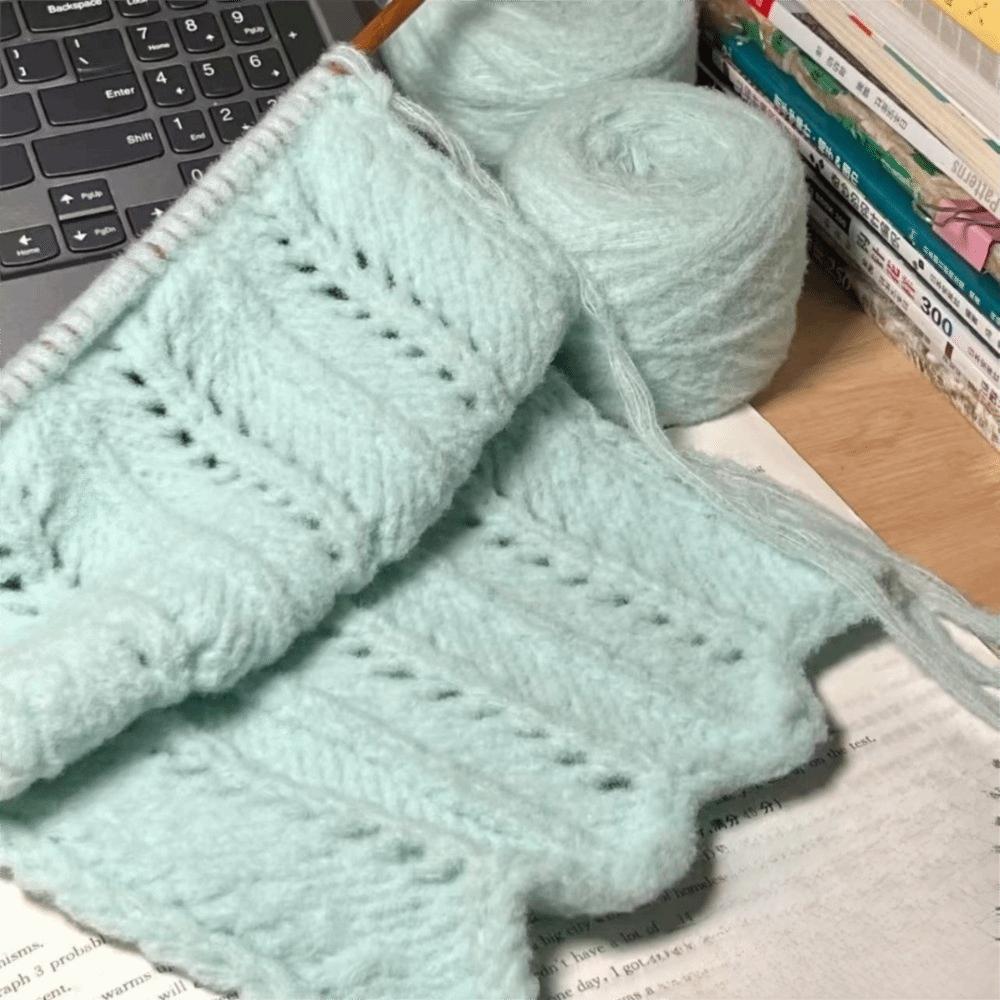 100g New Fluffy Mohair Yarn Solid Color Warm Knitted Scarf Yarn DIY Medium Thick Crochet Yarn Knitting Sweater
