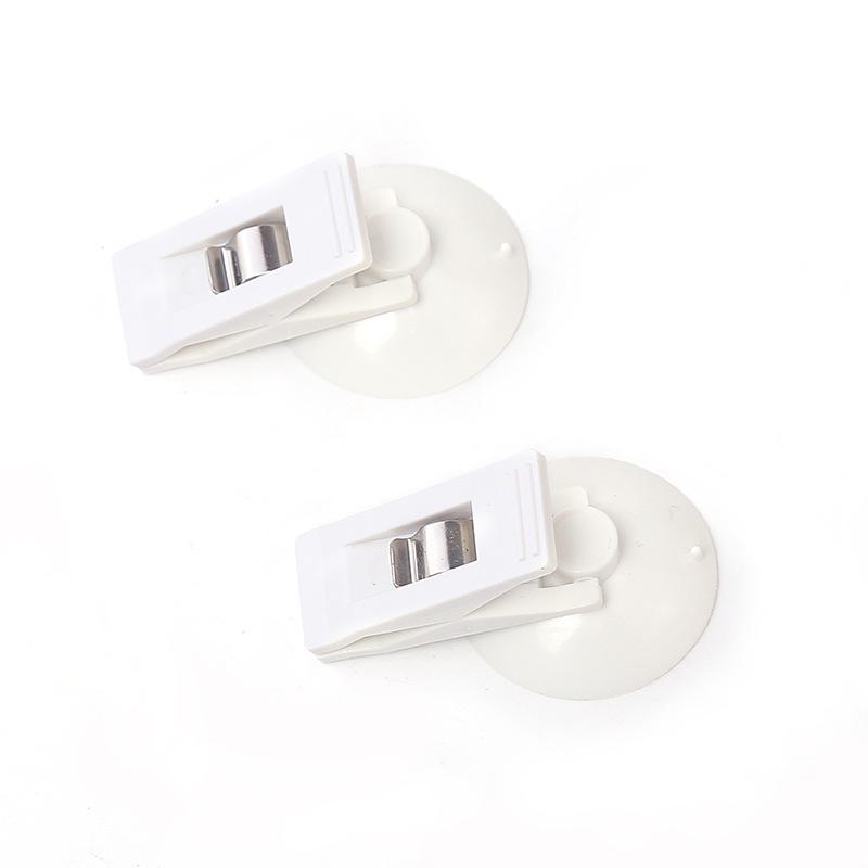 

Набір з 2 багатофункціональних кліпс на присосках для автомобіля для окулярів та документів