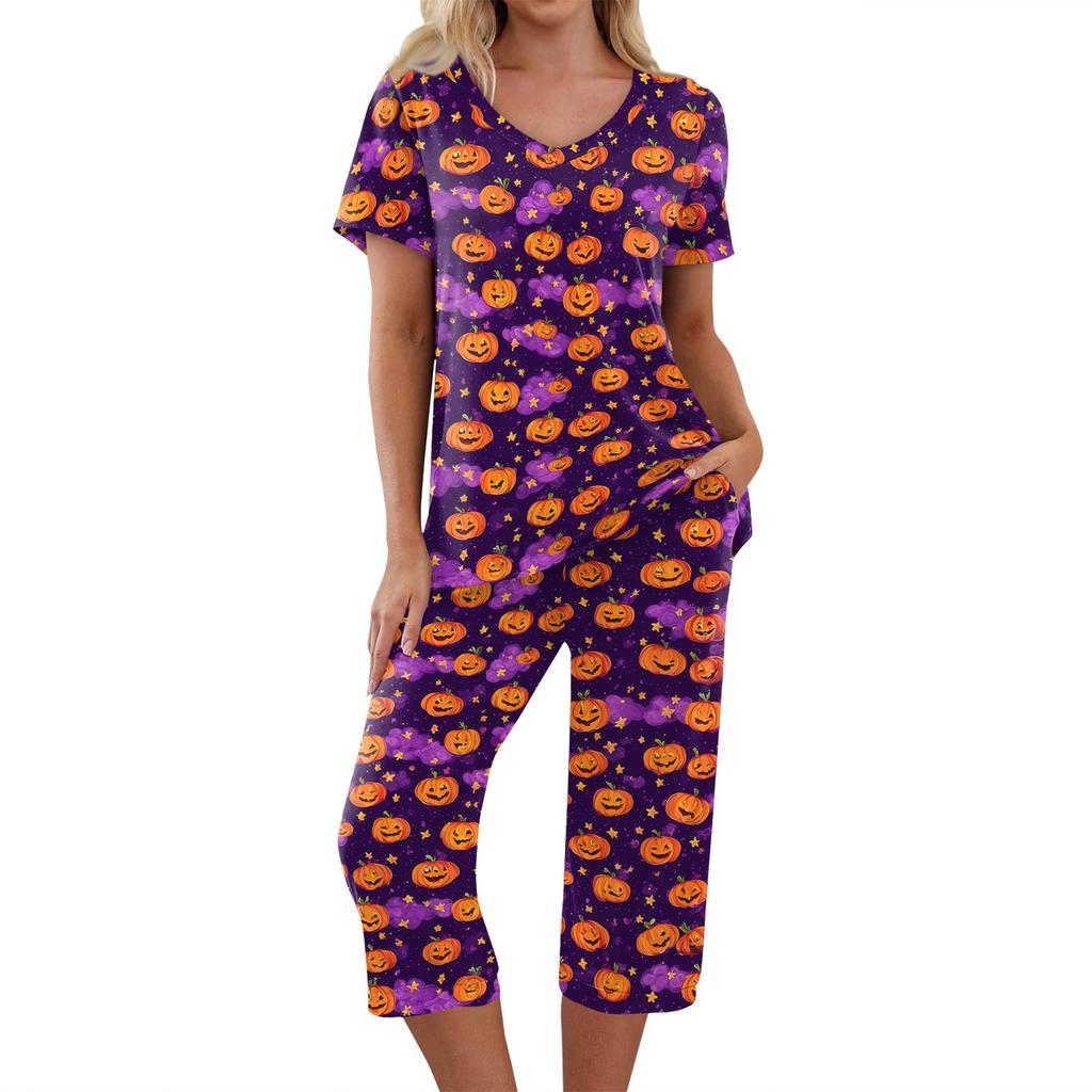 Women Two Piece Set Halloween Print Short Sleeve Top Seven Quarter Pants Casual Lounge Pajama Set for Daily Wear