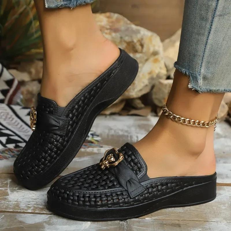 Fashion 2025 High Quality Baotou Women's Slippers Fashion Metal Decoration Casual Slippers Women New Non-Slip Flat Slippers Zapatos