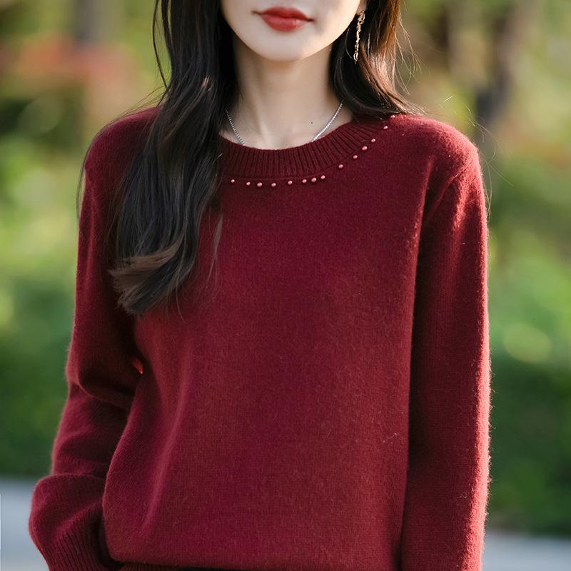 Women's Bead-Embellished Round Neck Sweater, Loose Long Sleeve Knitwear, Fashionable Autumn and Winter Pullover.