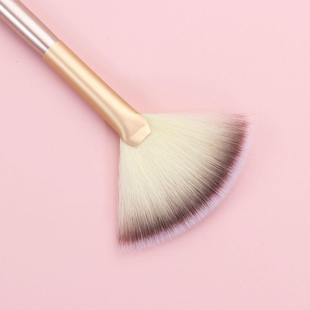 1Pcs New Professional Soft Makeup Brush Diamond Face Fan Powder Brushes High Quality Fan Applicator for Facials Cosmetic Tool