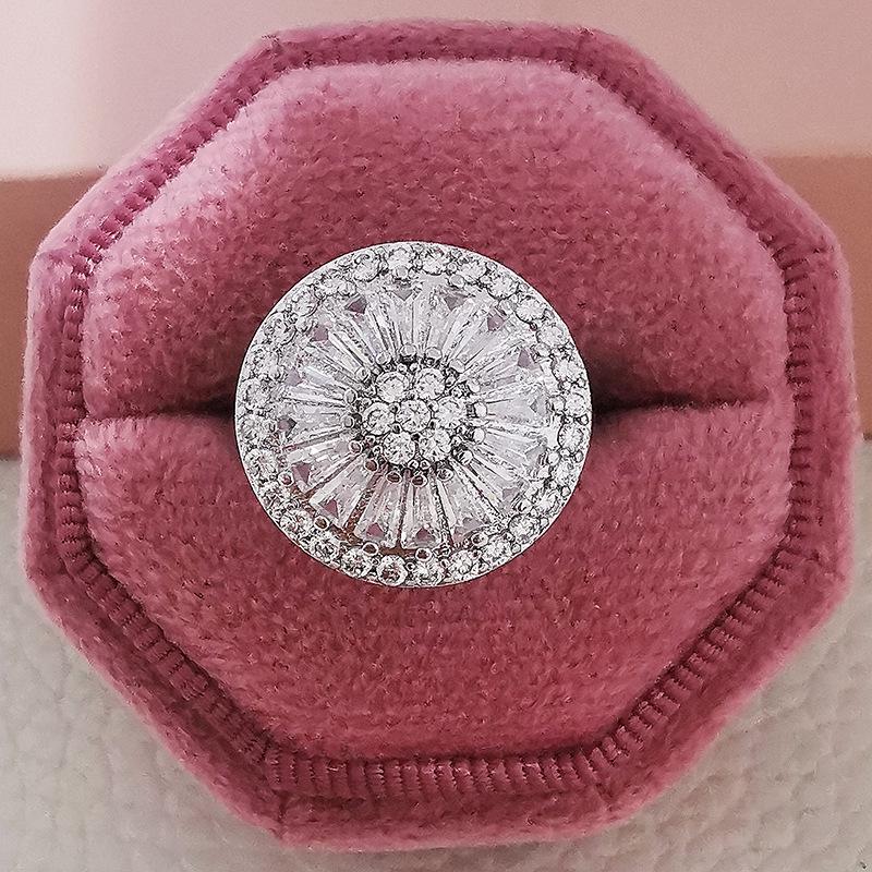 

Кольцо Shein с цирконом в японском стиле в корейском стиле Size 8 белый