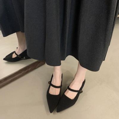 Autumn and Winter Footwear Women's Shoes with Suede Tips Low Heels Thick Heels and Velvet