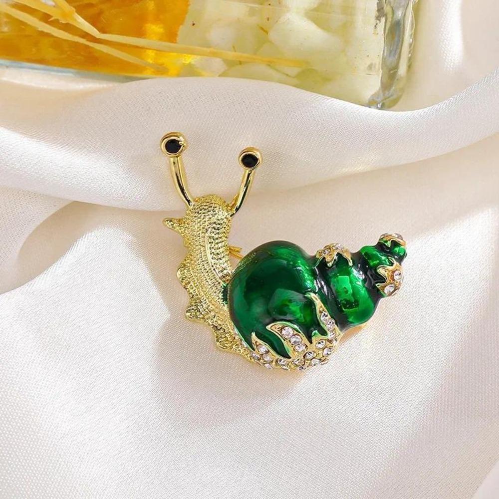 Rhinestone Simulated Snail Design Brooch Suit Coat Clothing Accessories Holiday Party Couple Gifts Elegant Charm Multi-Scene Pin