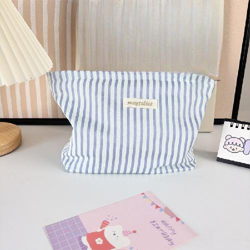 Portable Large Capacity Ruffled Striped Toiletry Bag, Travel Makeup Pouch for Women, Skincare Storage Liner & Cosmetic Organizer