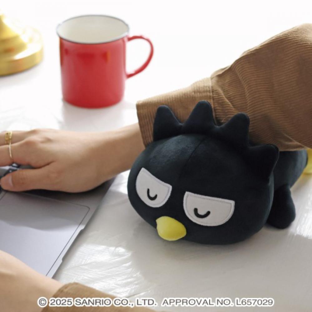 Sanrio Mofumofu Arm Pillow Bad Badtz Maru