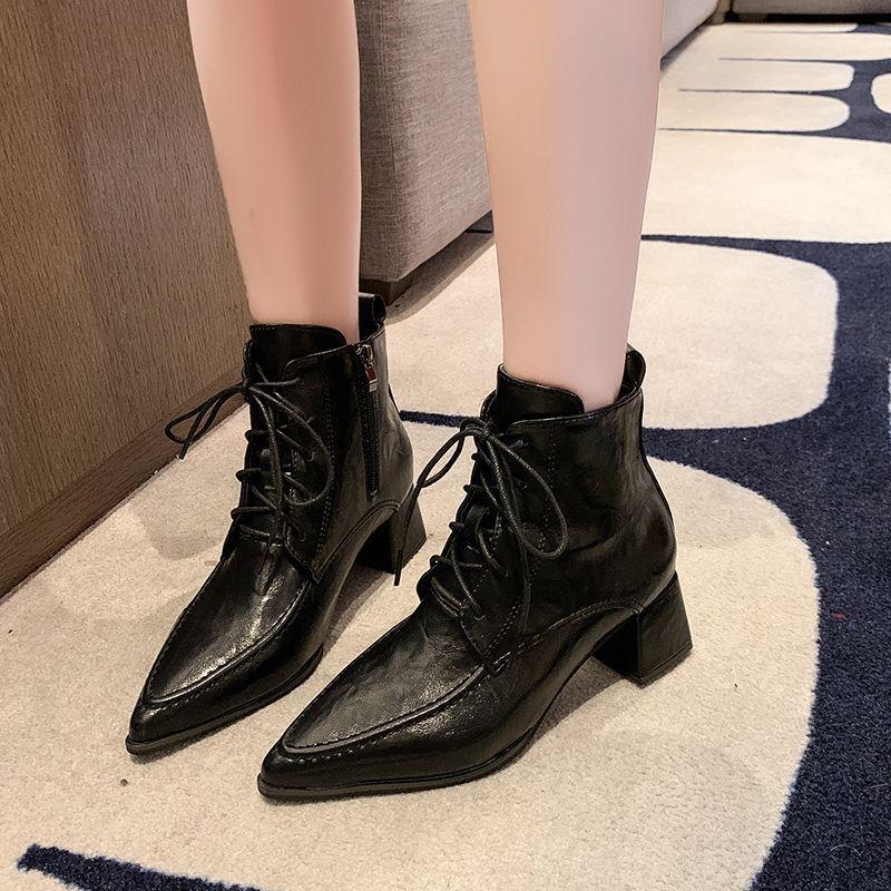 Retro Style Pointed Lace-up Martin Boots Women's 2025 Autumn and Winter New Versatile Lace-up High Heels Thick Heel Short Boots