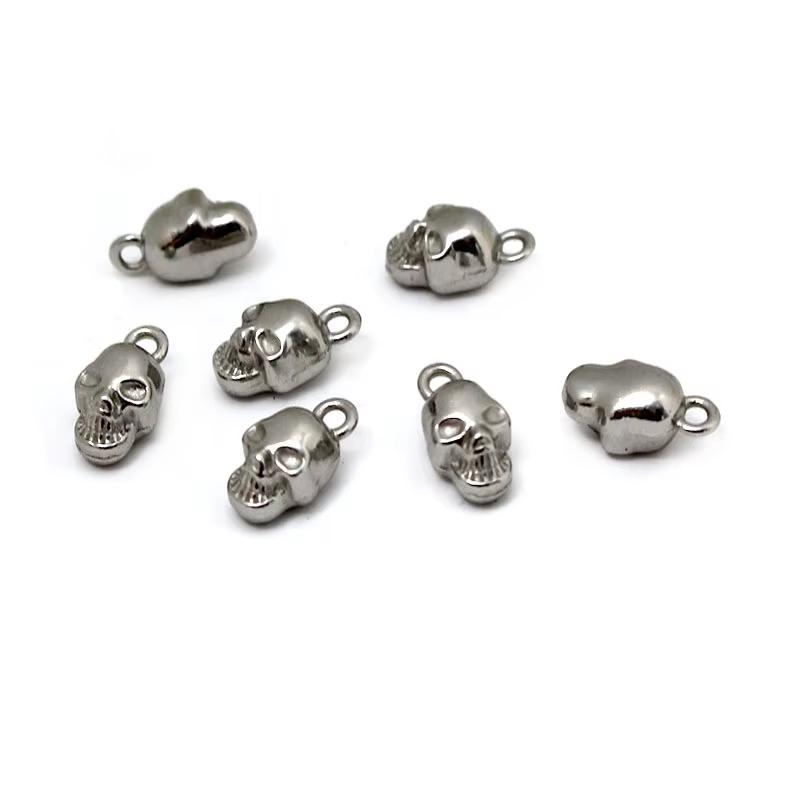 

20Pcs/Lot Stainless Steel Skull Ghost Head Charms Halloween Pendants Handmade Decoration Vintage For DIY Jewelry Making Findings
