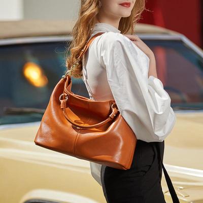Customized Cowhide Crossbody Shoulder Bag - Large Capacity Genuine Leather Commuting Handbag for Women