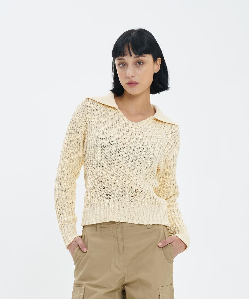 BLOND9 Volume Open Collar Boucle Knit_Ivory