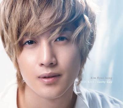 CD KIM HYUNJOONG - KISS KISS / Lucky Guy (Première Presse  UICV9014 Delicious Deli  2012 Japon ObiPop Occasion