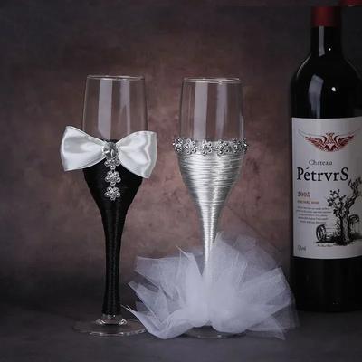 1 Pair Chinese Lovers-style Luxury Red Wine Champagne Glasses Wedding Gift Pairing of Wine Couple Wedding Goblet Party Supplies