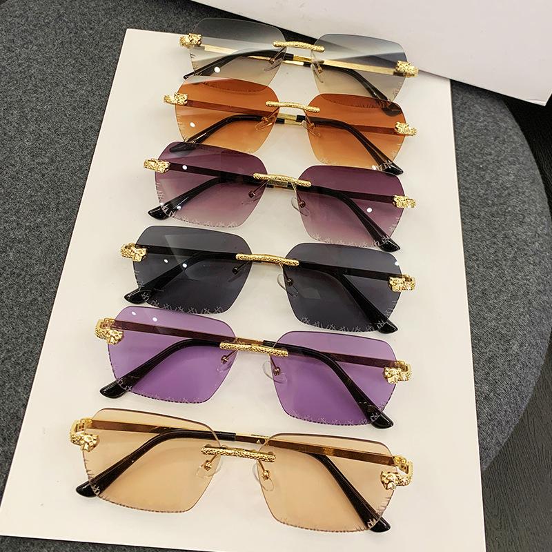 Cheetah Frameless Retro Square Leopard Head Metal Sunglasses for Women with Starry Design