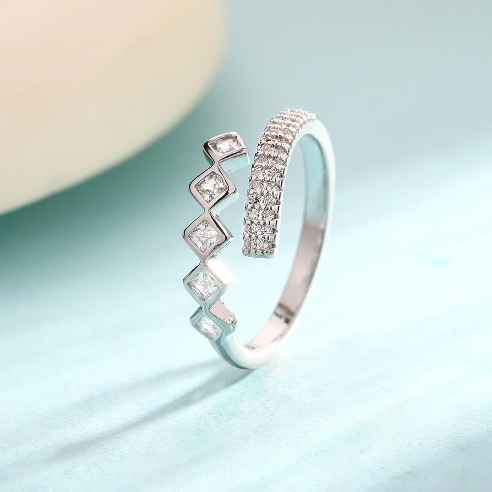 Square Diamond Ring Trendy And Versatile Commuter Index Finger Ring Female Gypsy Star Design Small Fragrant Geometric Rhombus Diamond Ring