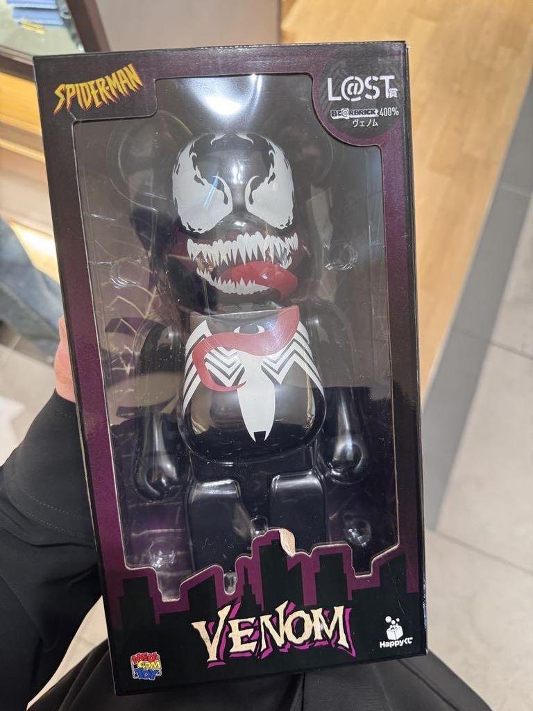 [USED] VENOM BE@RBRICK 100% Figure