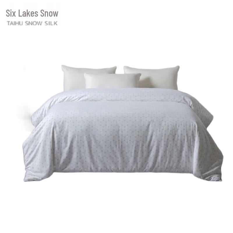 Taihu Snow Warm Mulberry Silk Quilt