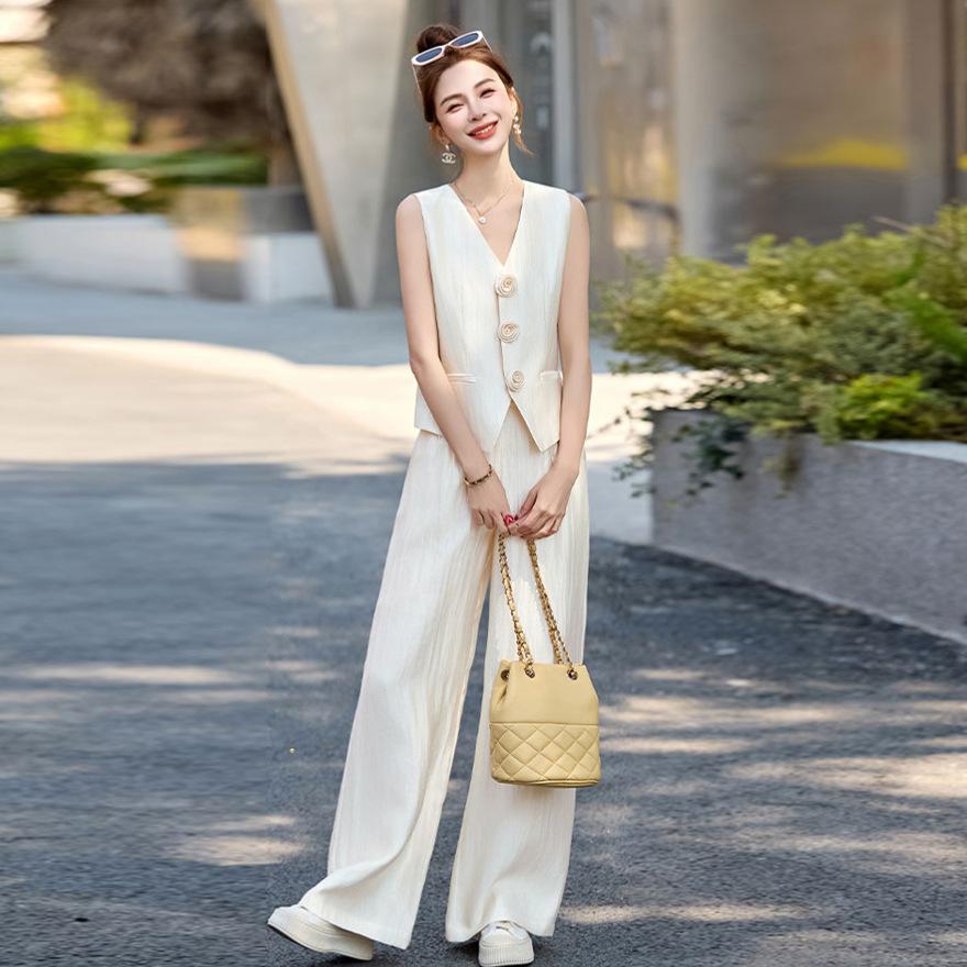 Sleeveless vest wide-leg pants two-piece set women's summer new fashion casual temperament age-reducing wear suit