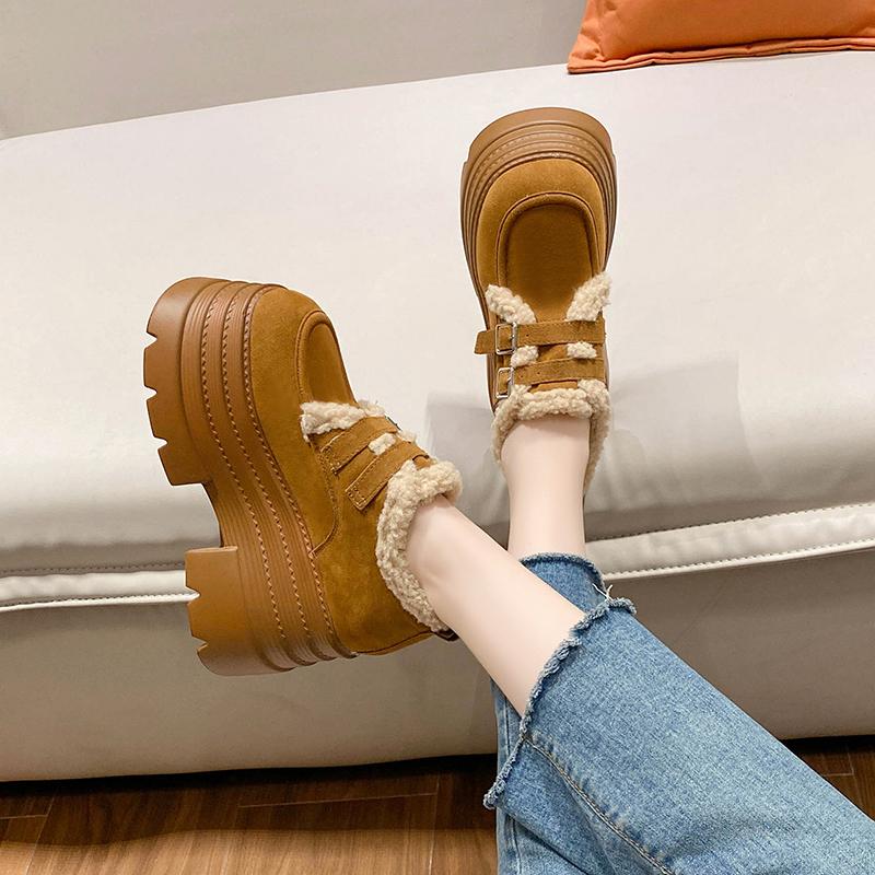 Neue 2024 Winter Damen Warme Baumwolle Schneestiefel Mode 10CM Hohe Plateau-Sneakers Dicke Absätze Wildleder Leder Damen Plüsch Pumps