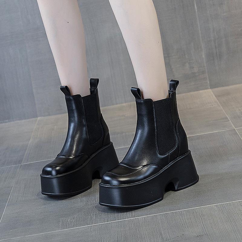Autumn and winter new women's thick-soled Martin boots 2025 versatile fashion medium tube square head solid color fashion boots increased by 11