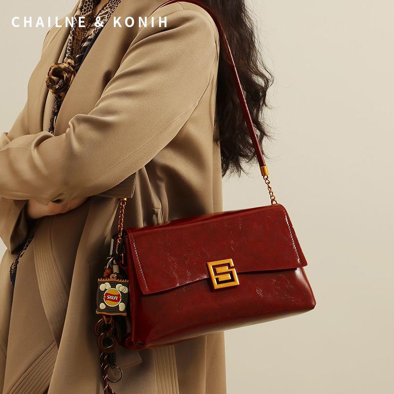 

Bridal Daily Available Wedding Bag Versatile Elegant One-Shoulder Underarm Bag Women Advanced Texture Niche Design Baguette Bag Angra Red