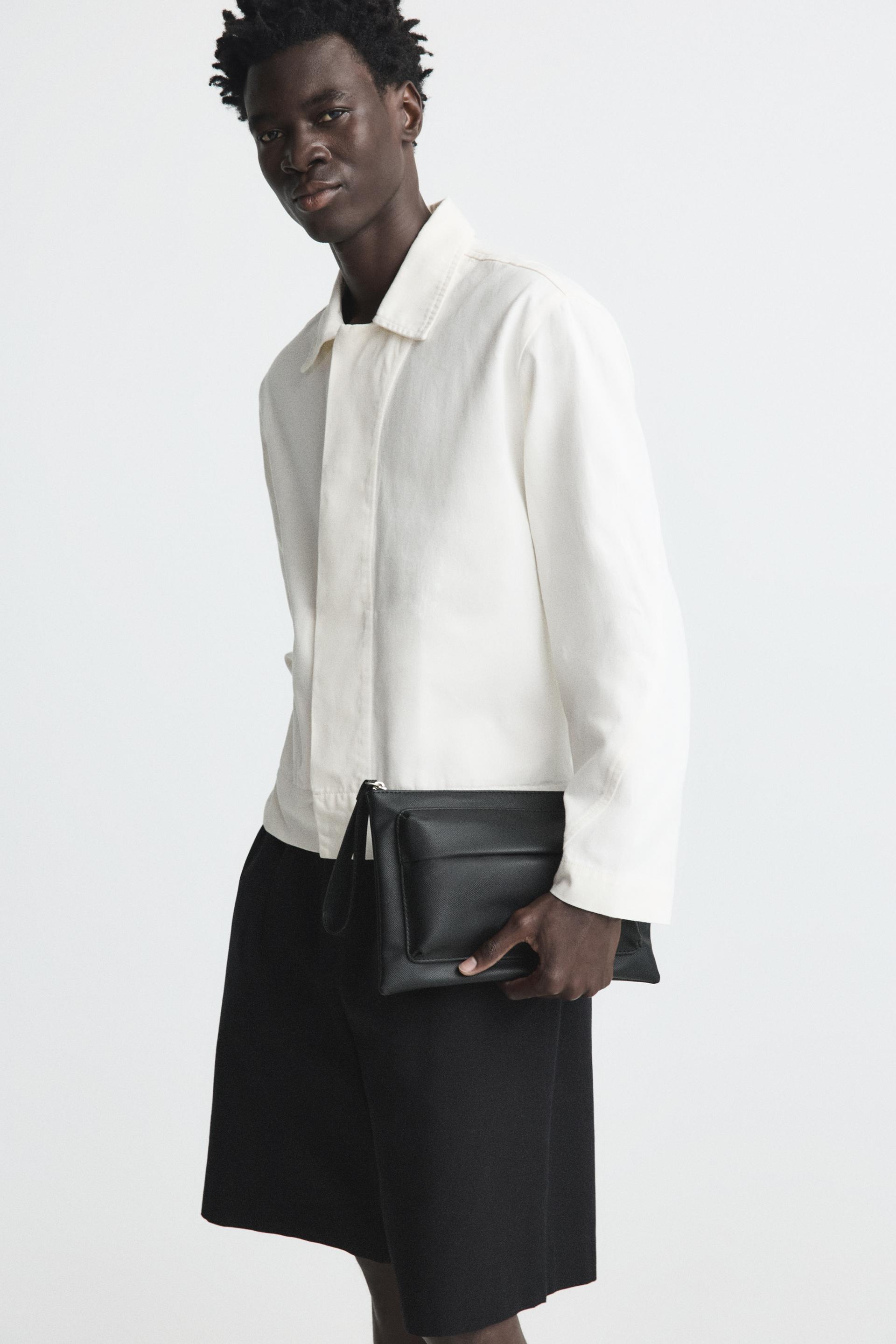 

ТОНКИЙ ТИСНЕННЫЙ КЛАТЧ