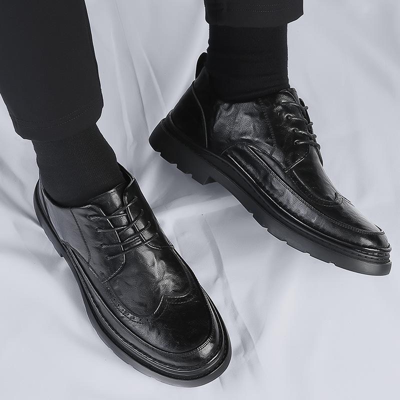 Fashion Men's Classic Retro Brogue Shoes Patent Leather Mens Lace-Up Dress Business Office Shoes Men Party Wedding Oxfords Sizes 38-44