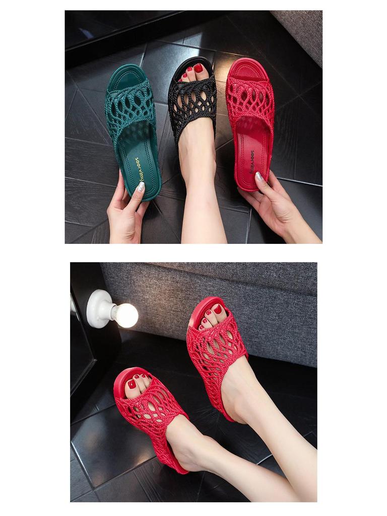 2025 Trendy Women's Thick-Soled Height-Boost Summer Sandals 
