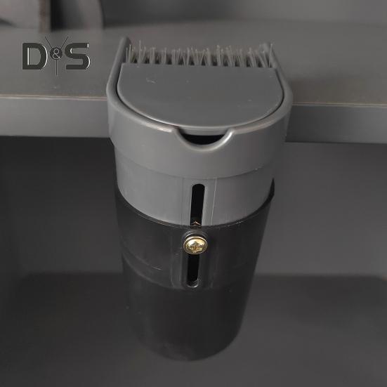 Trash Can 0.5L Mini Hanging Desktop Garbage Can with Broom Brush Compact Design Easy To Install Tiny Trash Bin Countertop Wastebasket