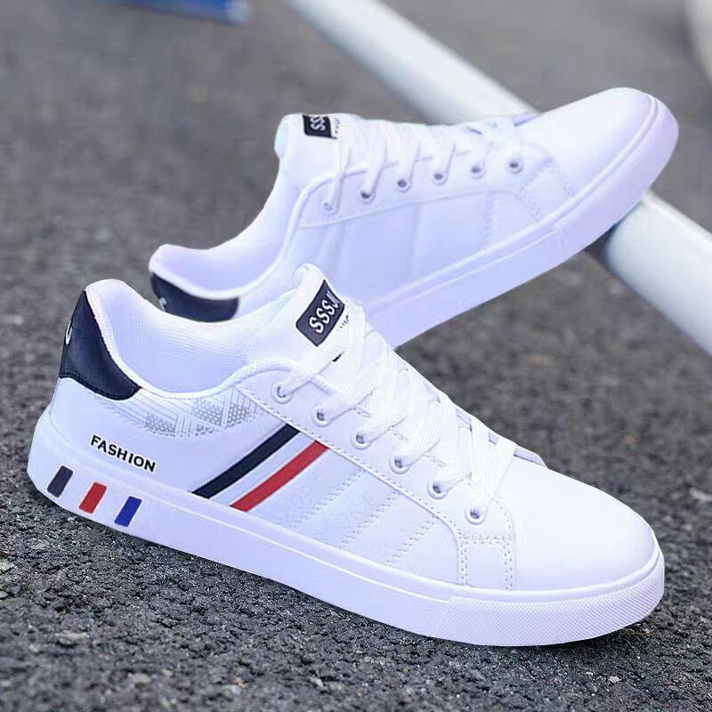 Nowe białe buty męskie, modne trampki i codzienne buty sportowe dla mężczyzn