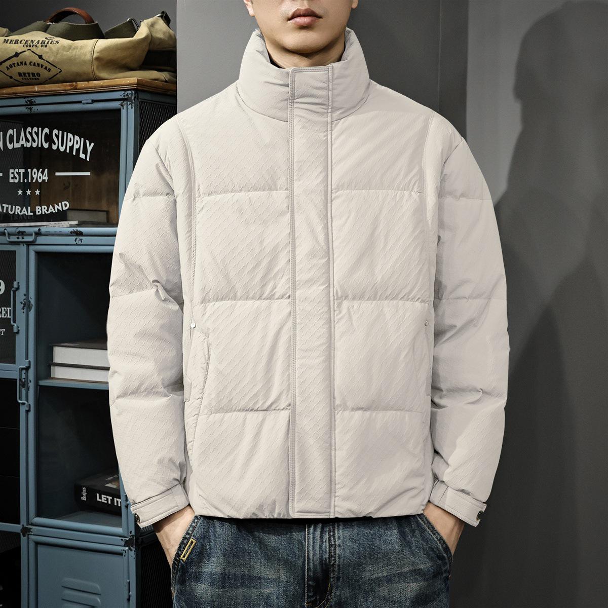 

Winter 2025 Men s White Duck Down Stand Collar Jacket - Loose, Trendy, Windproof & Warm Puffer Outerwear 4XL (200-220 jin) вершковий/білий