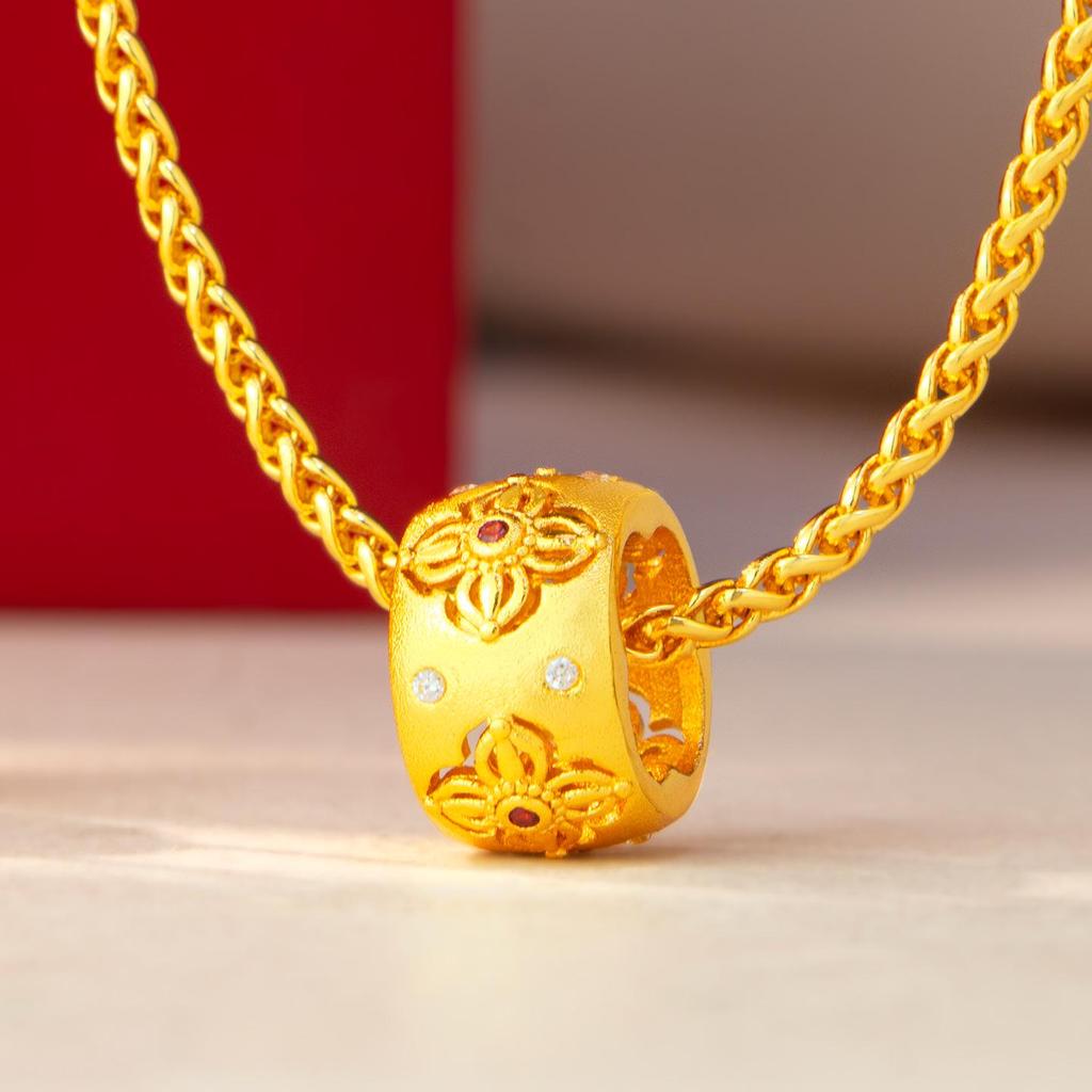 Sand Gold Floral Carved Necklace with Vajra Ruyi Lock Design for Women