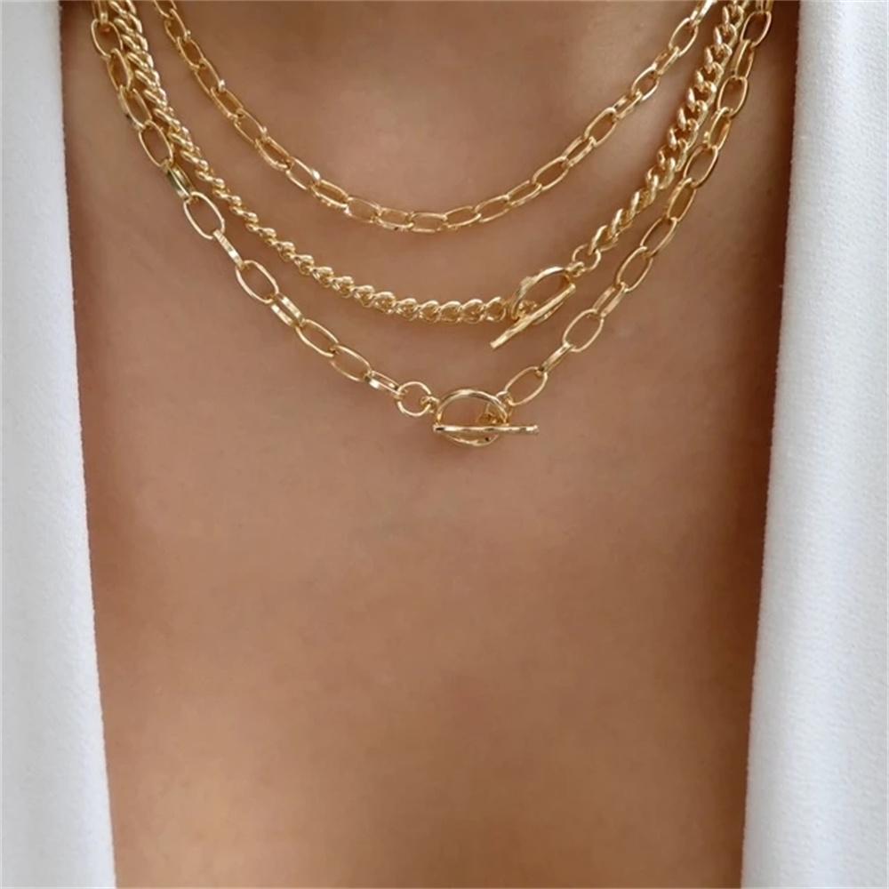 Classic Gold Multilayered Necklace for Women Vintage Silver Geometric Pendant Necklaces Butterfly Choker Jewelry