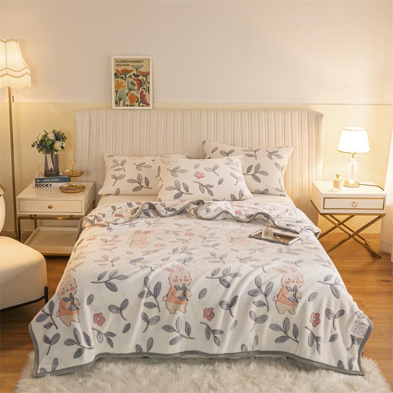 Flannel Snowflake Quilt & Blanket for Sofa or Bed