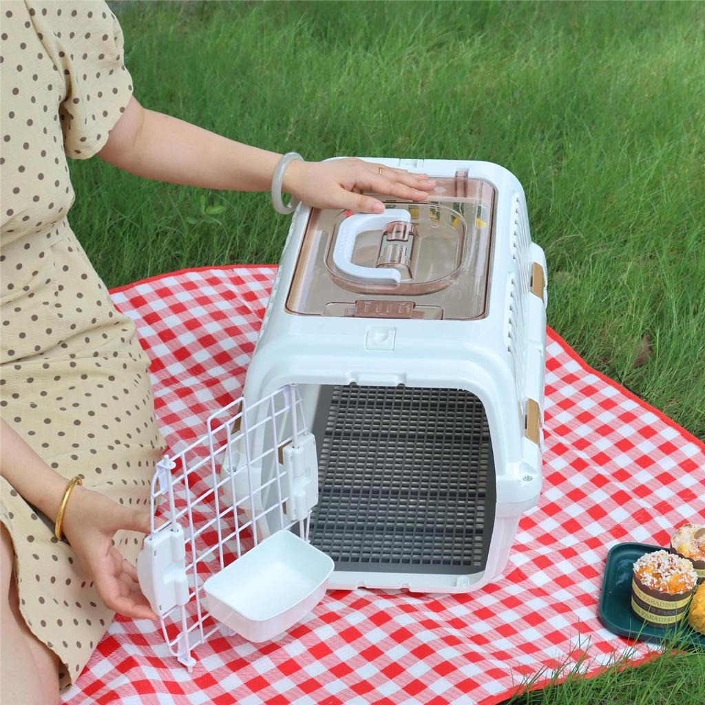 Portable Pet Travel Crate: Breathable, Handheld Carrier for Cats & Dogs