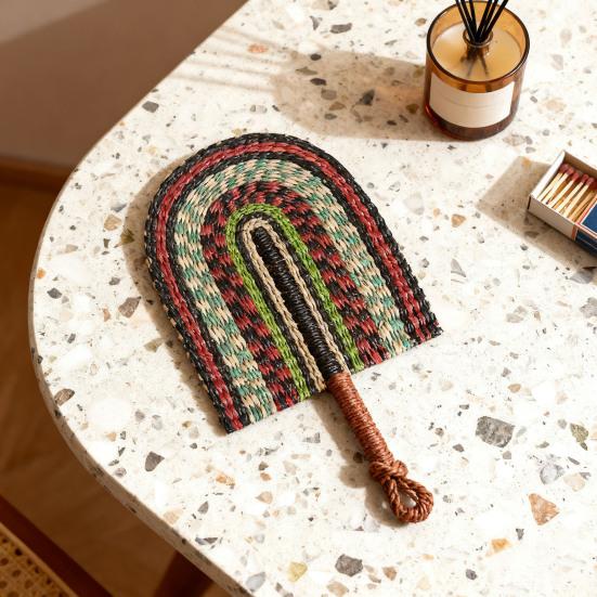 Handmade Straw Weaving Fan Natural Sea Grass Raffia Fan with Long