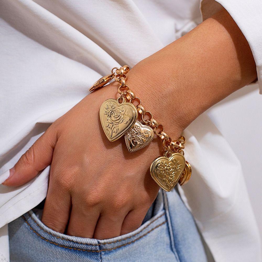 Stereoscopic Metal Heart Bracelet Exaggerate Vintage Jewelry Fashion Heart Pendant Necklace  Women