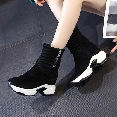 Stivali Martin da donna autunno e inverno nuovi suola spessa aumento interno altezza scarpe da donna versatili casual stivali calzino elasticizzato