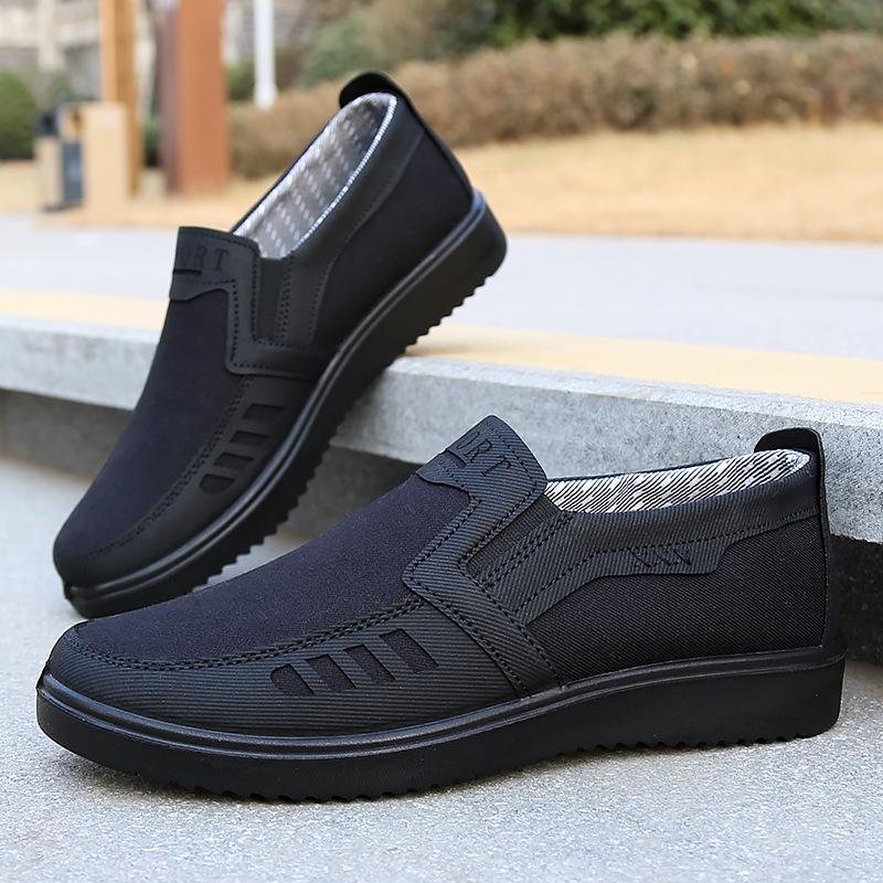 Men's Slip-On Polyurethane Cloth Shoes - Wear-Resistant & Lightweight Old Beijing Style.