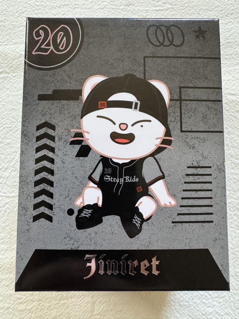 

[Б/У] stray kids sukiz стадионная фигурка ginillet hyunjin