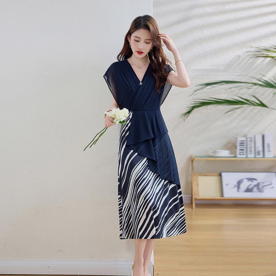 

Летнее темпераментное платье с тонкой талией, новая шифоновая юбка с коротким рукавом для женщин среднего и пожилого возраста 2XL тёмно-синий