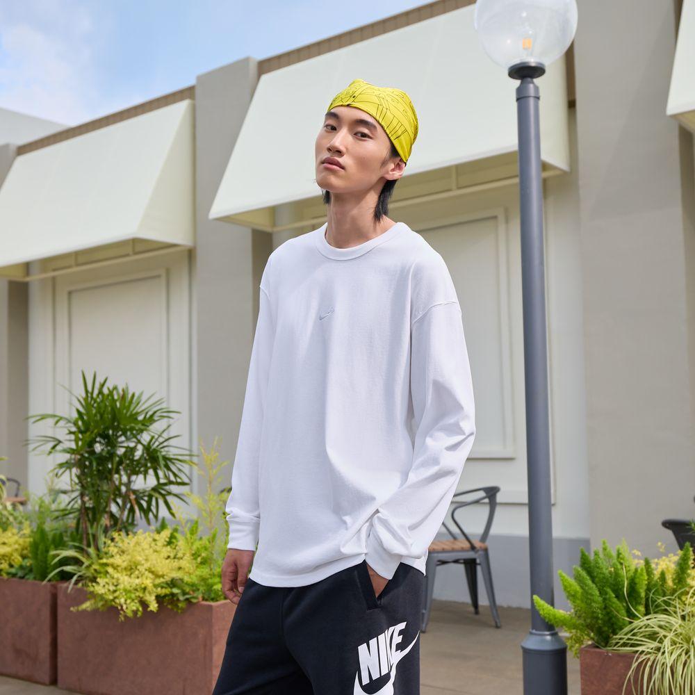 Nike Sportswear T Shirt Men s White XL
