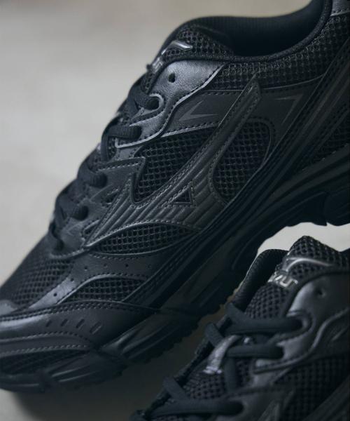 [Mizuno] MXR Running Shoes - Black D1GA245124 [Shipped from Korea] 100% Authentic