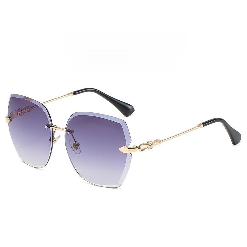 Metallic Frame Geometric Sunglasses With Gradient Pink Lenses Uv400 For Outdoor Activities And Parties