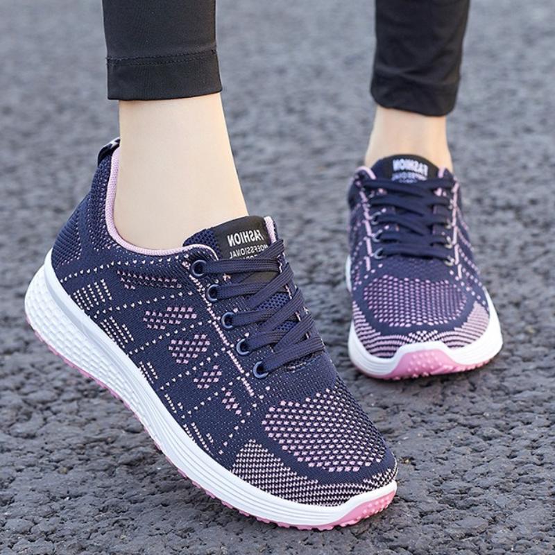 Damskie sneakersy Nowa moda Oddychające buty treningowe Wygodne sneakersy Tkanina siateczkowa Sznurowane Damskie buty tenisowe dla kobiet