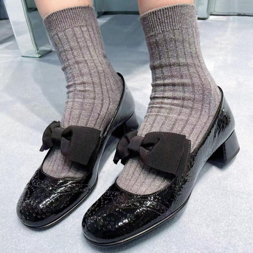 Miu Style Bow Leather Mary Jane Single Shoes Women's Spring Engraved Thick Heel High Heels Small Leather Shoes Ladyshoes