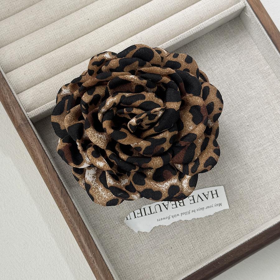 

Винтажные тканевые цветочные крабовые заколки для волос на французском языке, заколки для волос в виде акулы, женские головные уборы, аксессуары для волос глубокий